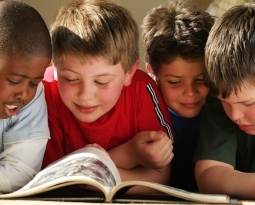 7 Ways to Help Students to Enjoy Reading